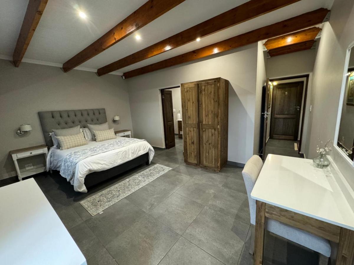 Suitetrails - De Akker Guest House Louis Trichardt
