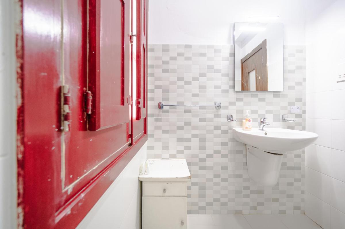 Suitetrails - St Mark two bedroom apartment