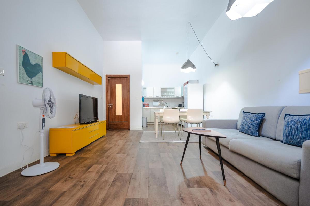 Suitetrails - St Mark two bedroom apartment