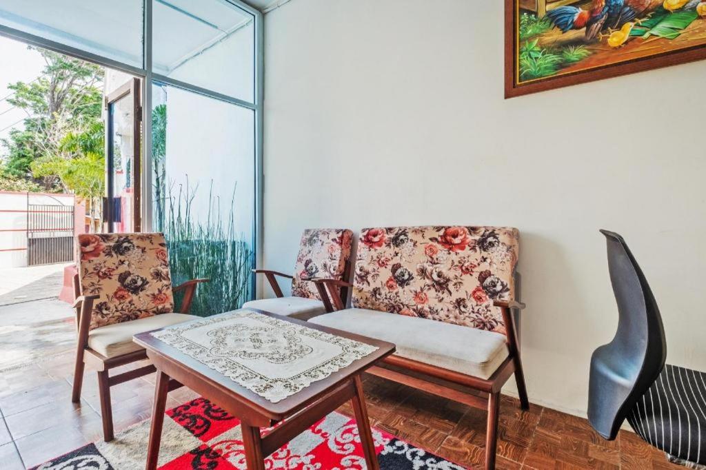 OYO 1370 Sudirman Guesthouse Syariah - Housity