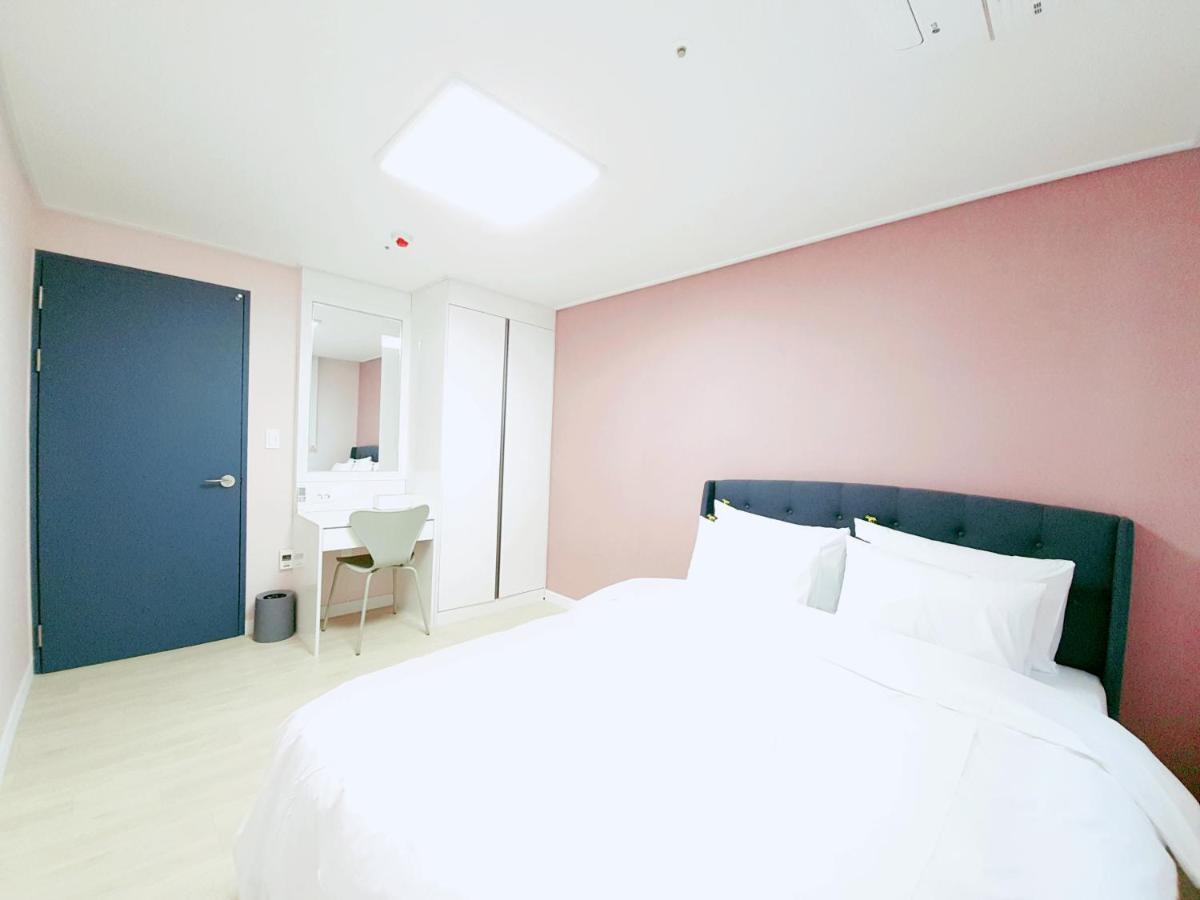 Gunsan Little Prince Condo - Housity