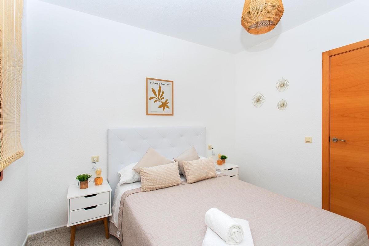 Los girasoles III F3 - Housity