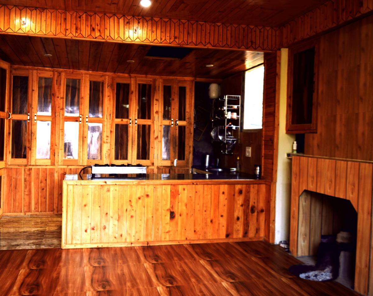 Suitetrails - Welcome Chail Homestay