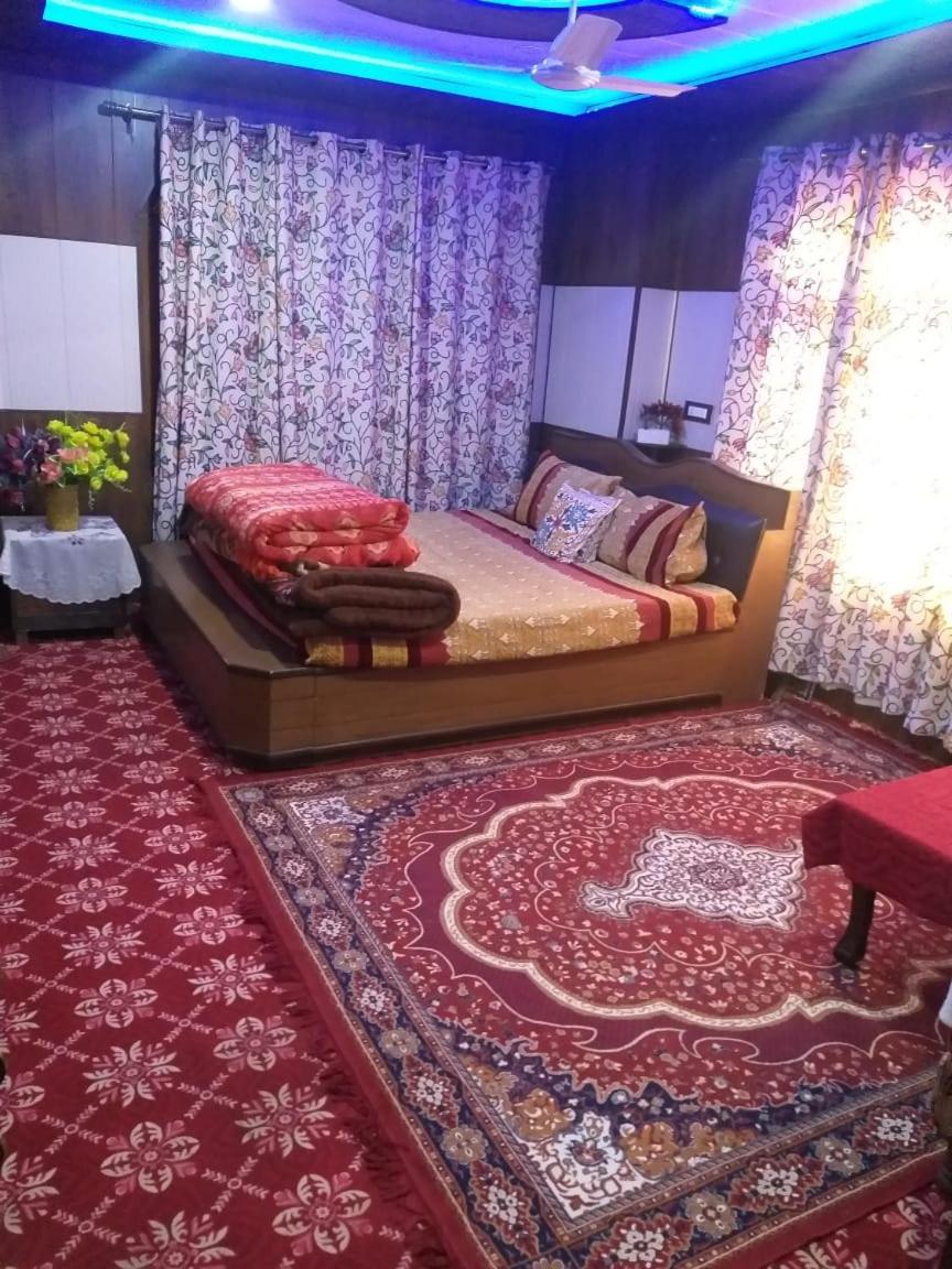 Suitetrails - WANI GUEST HOUSE