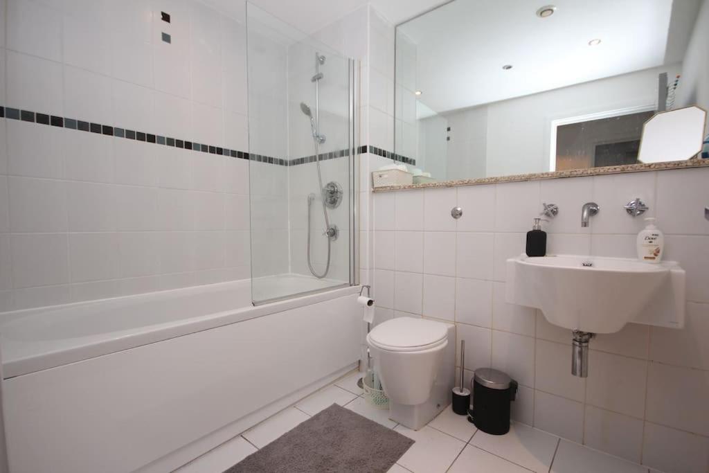 Lovely 1 bed, located in the heart of Birmingham - Housity