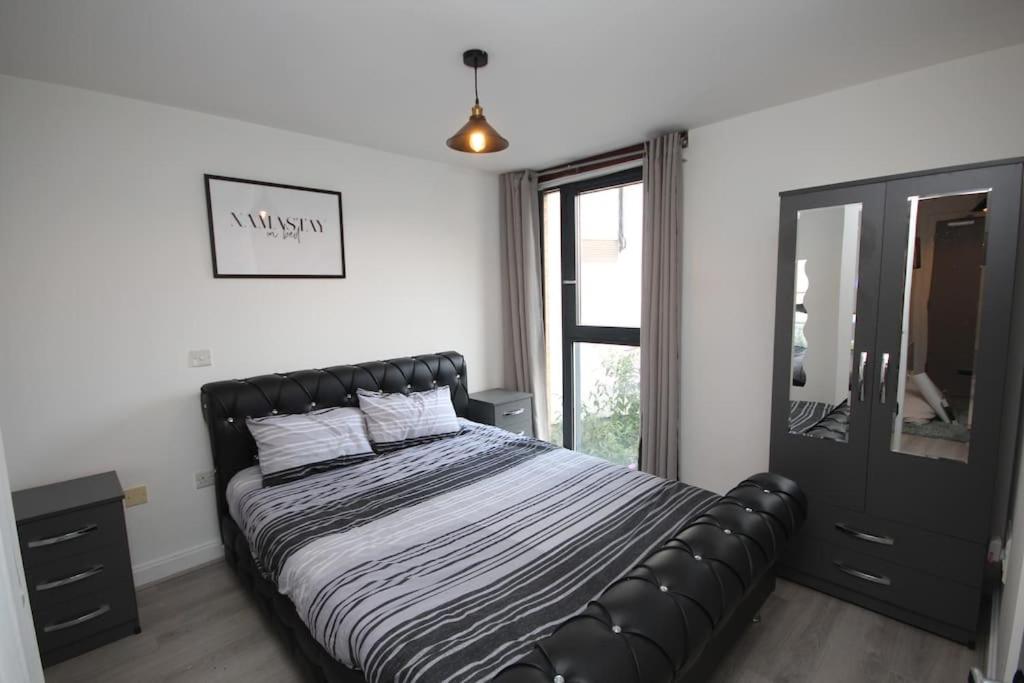 Lovely 1 bed, located in the heart of Birmingham - Housity