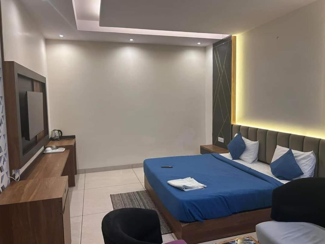 Suitetrails - New Hotel Rajwada Best hotel in Ganganagar
