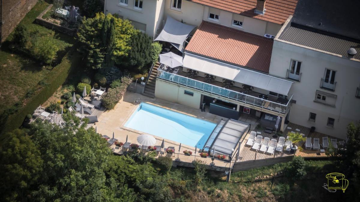 Logis Hôtel Auberge de L'Etang - Housity