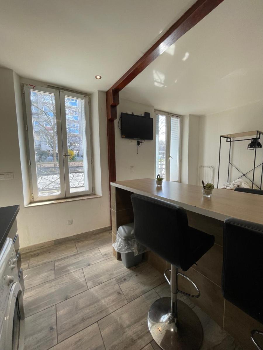 Suitetrails - ✭✭✭ Appartement chaleureux proche PARIS ✭✭✭