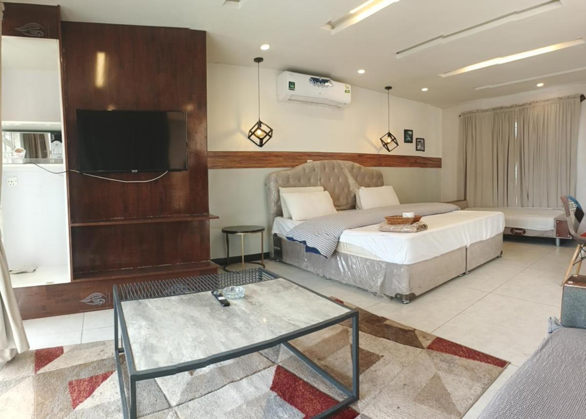Suitetrails - Vaporium penthouse Bahria RWP