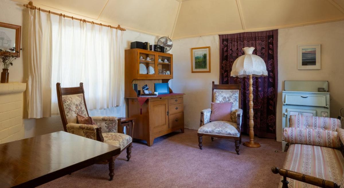 Fernbrook Cottage - Housity