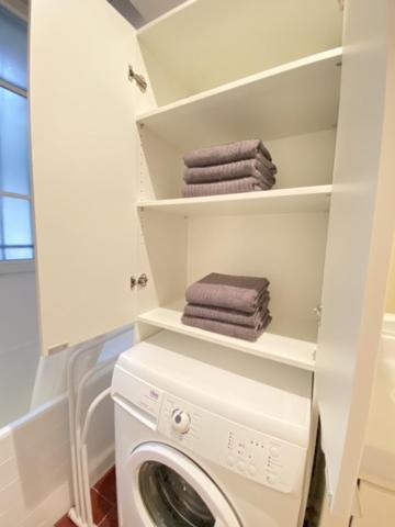 Suitetrails - Abesse 3 rooms Flat