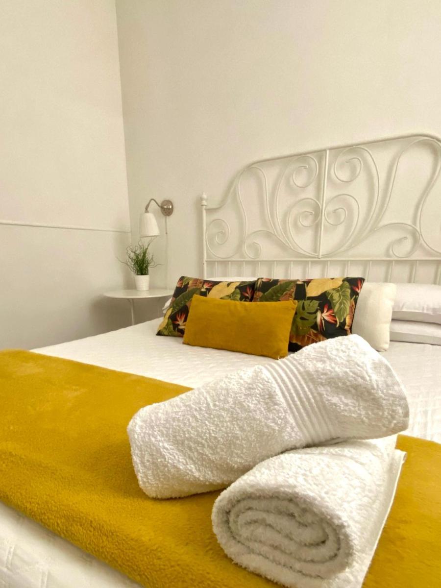 Alvorada Rooms - Housity