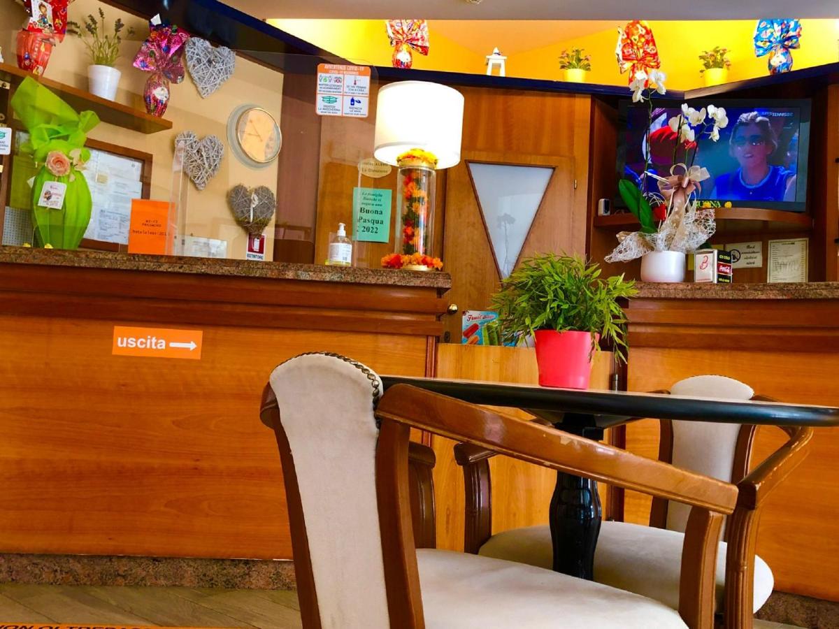 Hotel Alessi** Rimini - Housity