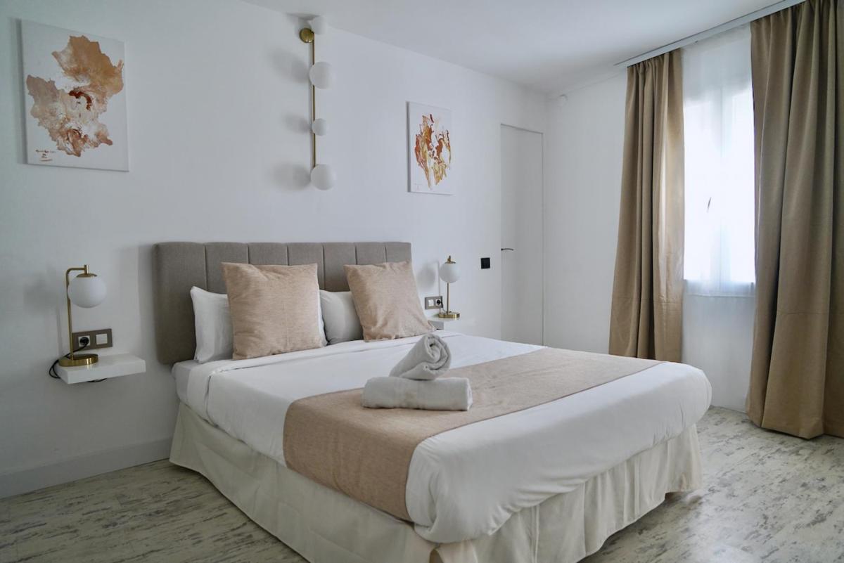 Aldara Sitges - Housity