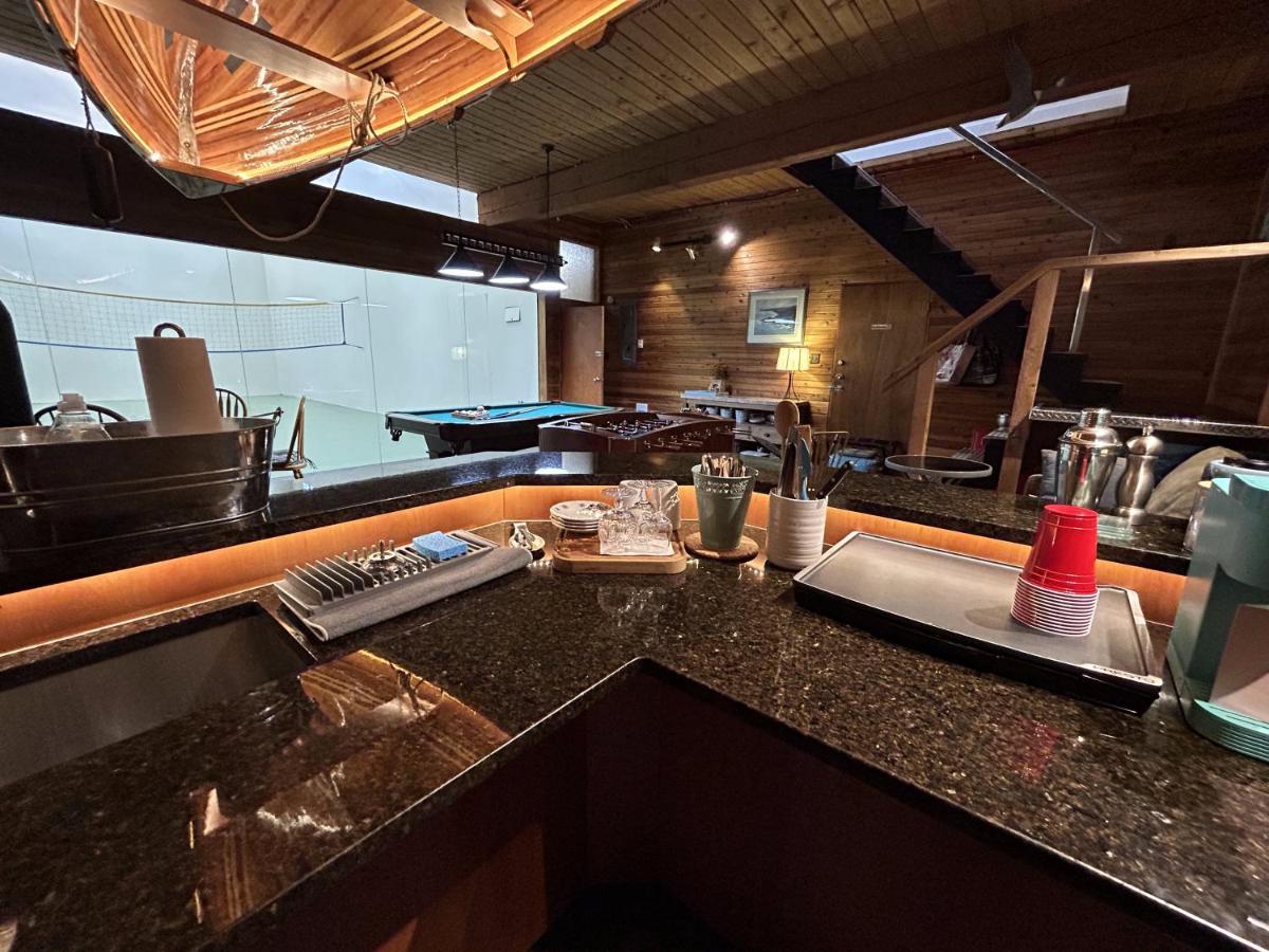 Charming Hidden Gem- Ocean View and Marina - Housity