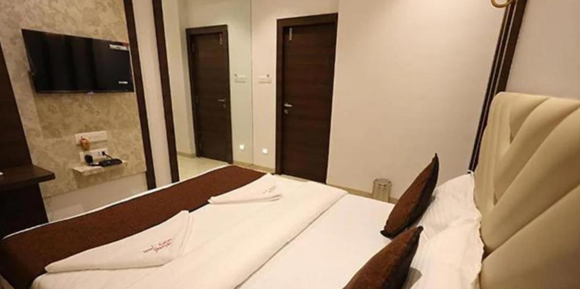 HOTEL SAITEJ - Housity