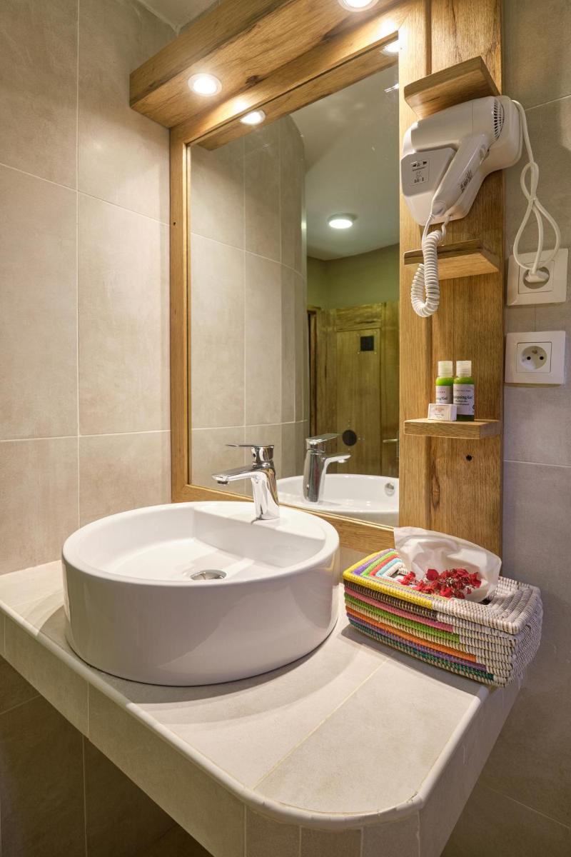 Hotel Royam - Hizvo