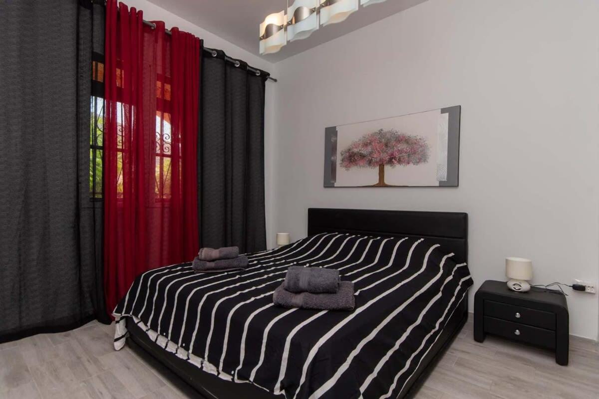 Suitetrails - Los Alisios 2 - One Bed
