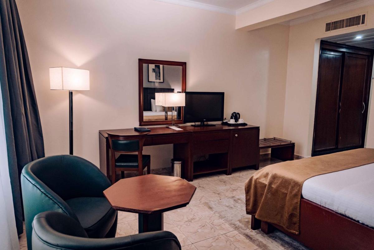 Suitetrails - The Metropolitan Hotel Calabar