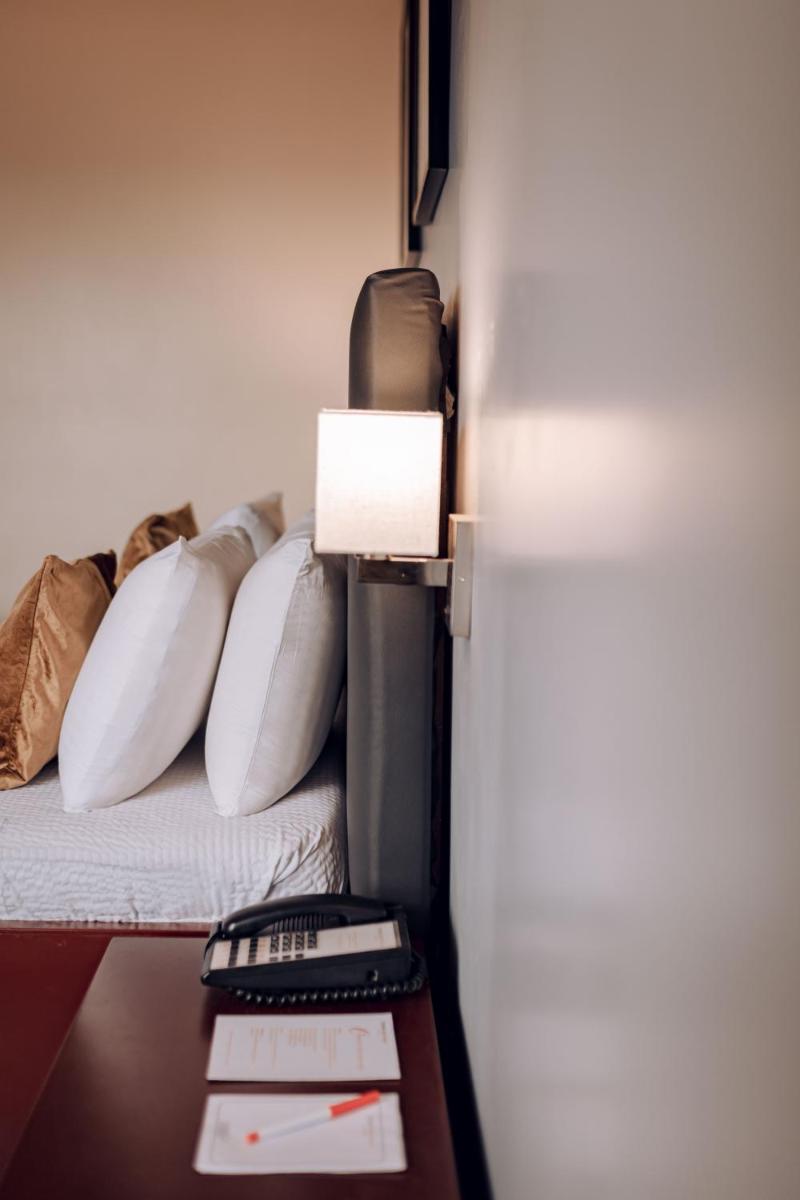 Suitetrails - The Metropolitan Hotel Calabar