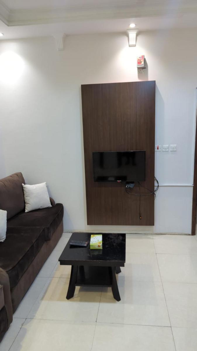 Farah Suites - Housity