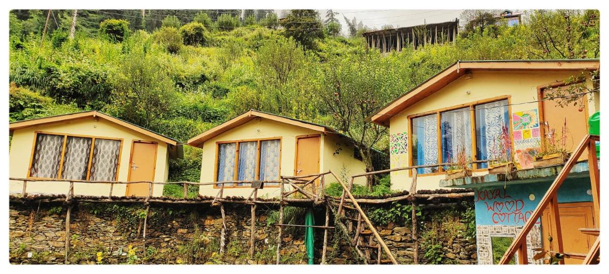 Kayal wood cottage homestay near kasol villege cafe - Housity