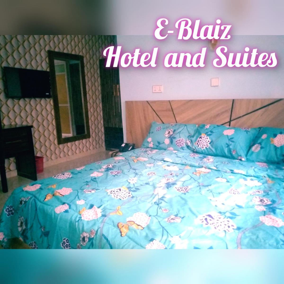 E-Blaiz Hotel & Suites - Housity