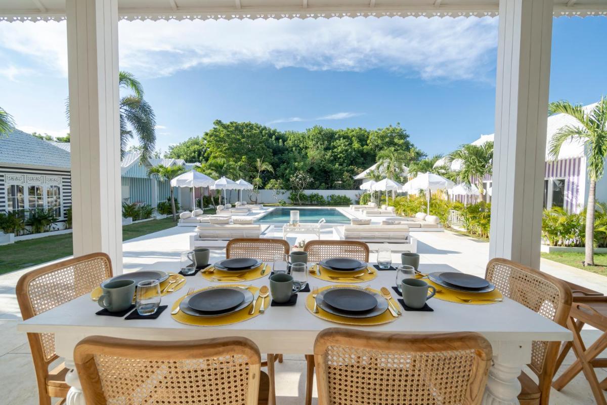 Suitetrails - Ria Uluwatu, Tropical Chic Hotel