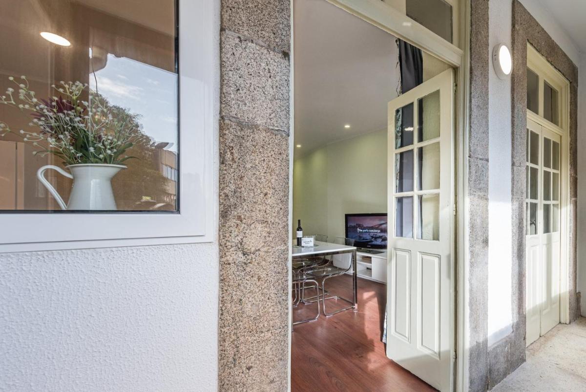 Suitetrails - GuestReady - Lightform Apartment