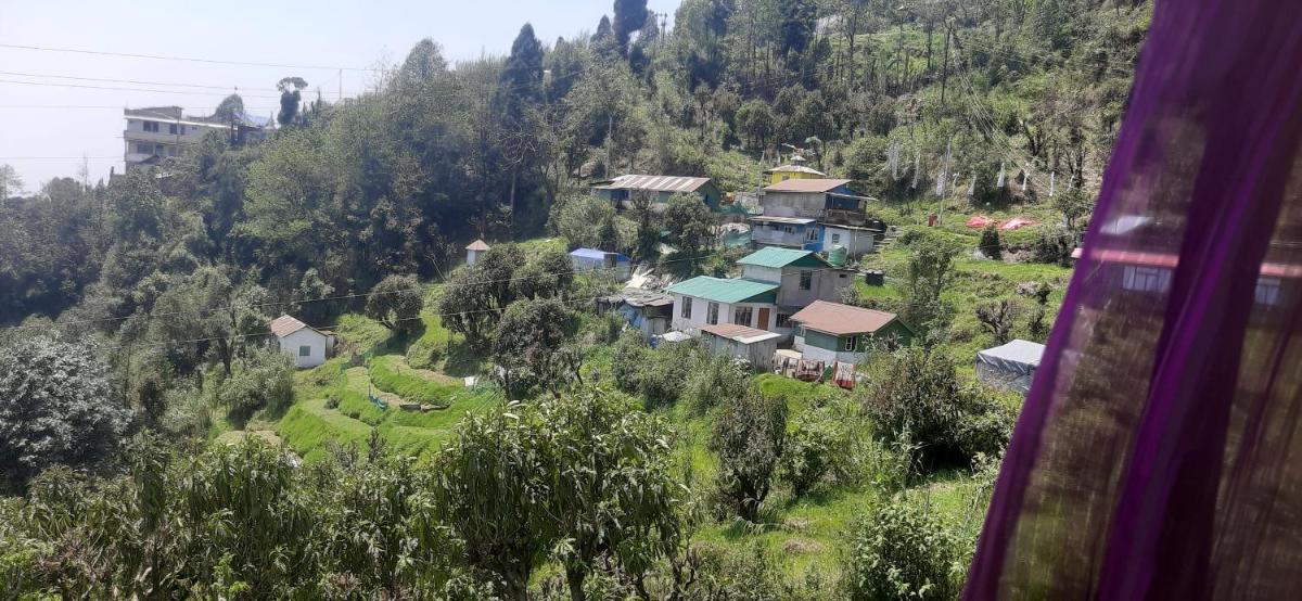 Suitetrails - Poobong fathak sukhya road near primary school