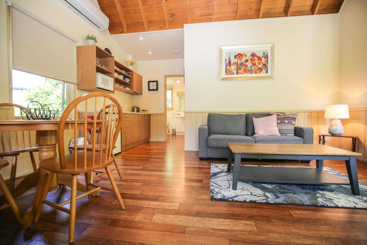 Alpine Arnica Cottage 2 - Housity