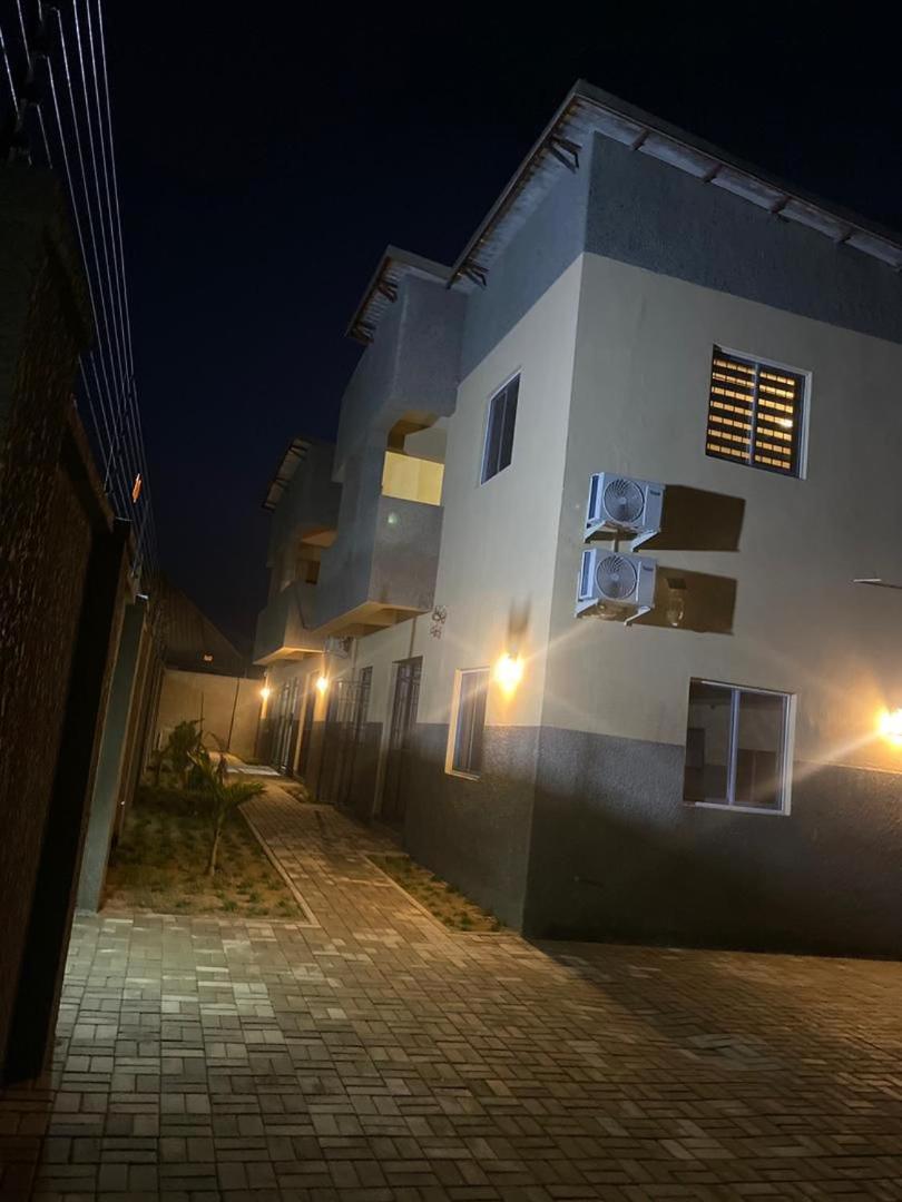 Suitetrails - The Pine Court Apartments