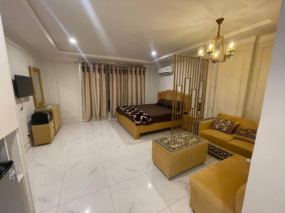 Alexa enabled studio facing Eiffel Bahria Lahore - Housity