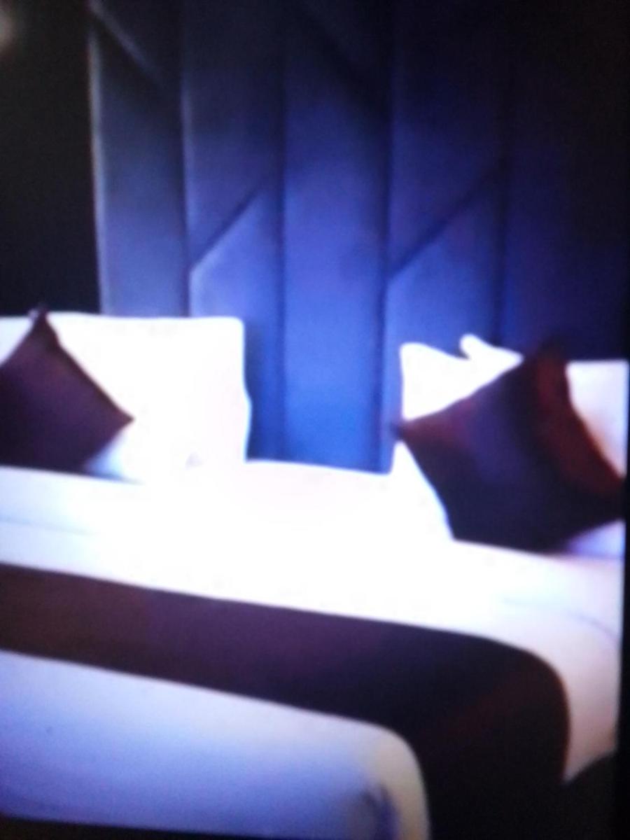 Suitetrails - Villa toscana luxe hotel port Harcourt