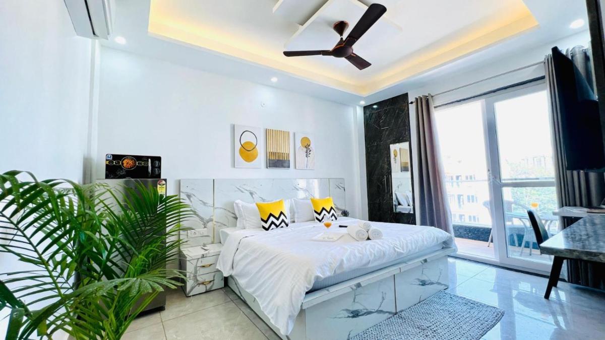 BluO Studios - Golf Course Road - Housity