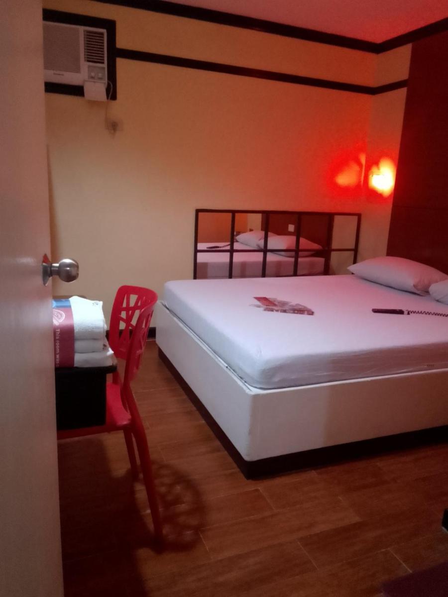 Hotel Sogo San Pedro - Housity