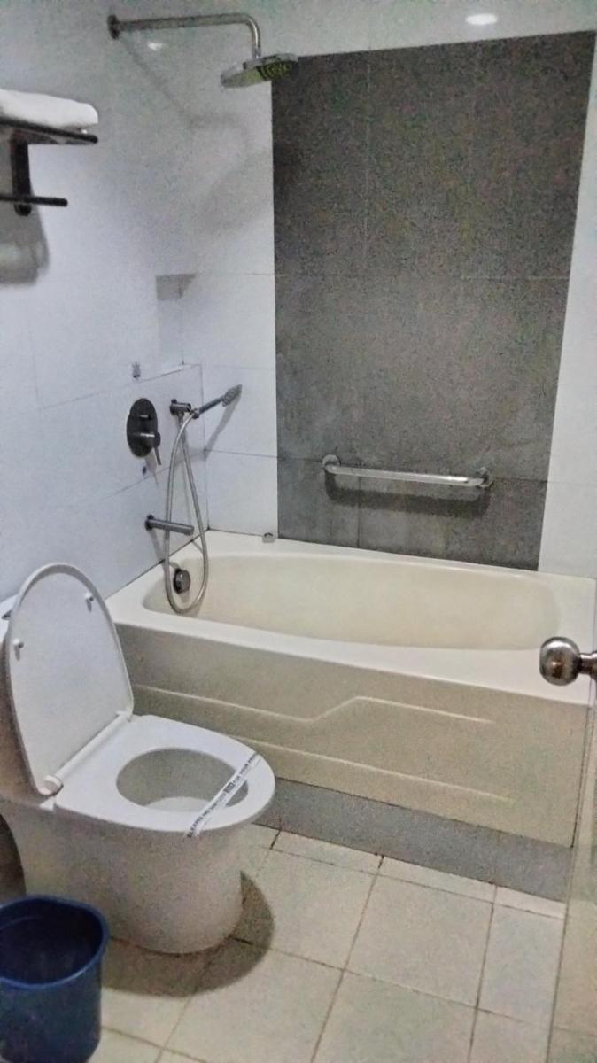 Hotel Sogo Molino - Housity