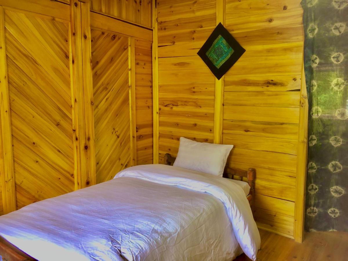 Lysa House - Housity