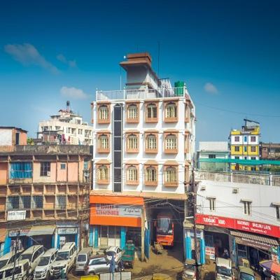 Hotel Kingfisher - Housity