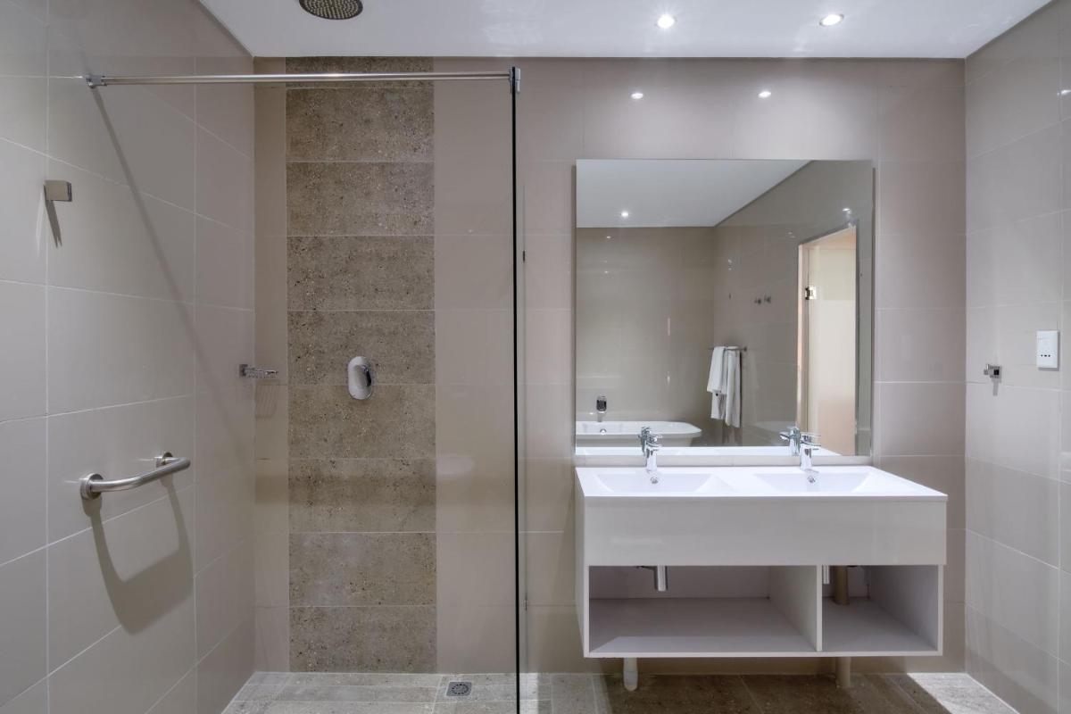 Suitetrails - Protea Hotel by Marriott Pretoria Hatfield