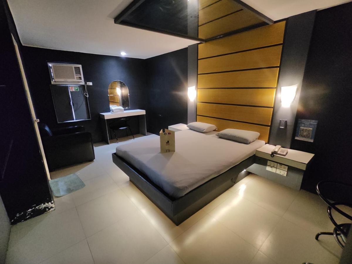 Suitetrails - Halina Hotel