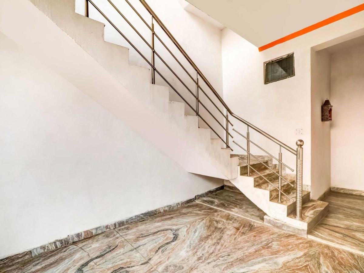 SPOT ON Ganpati Palace - Housity