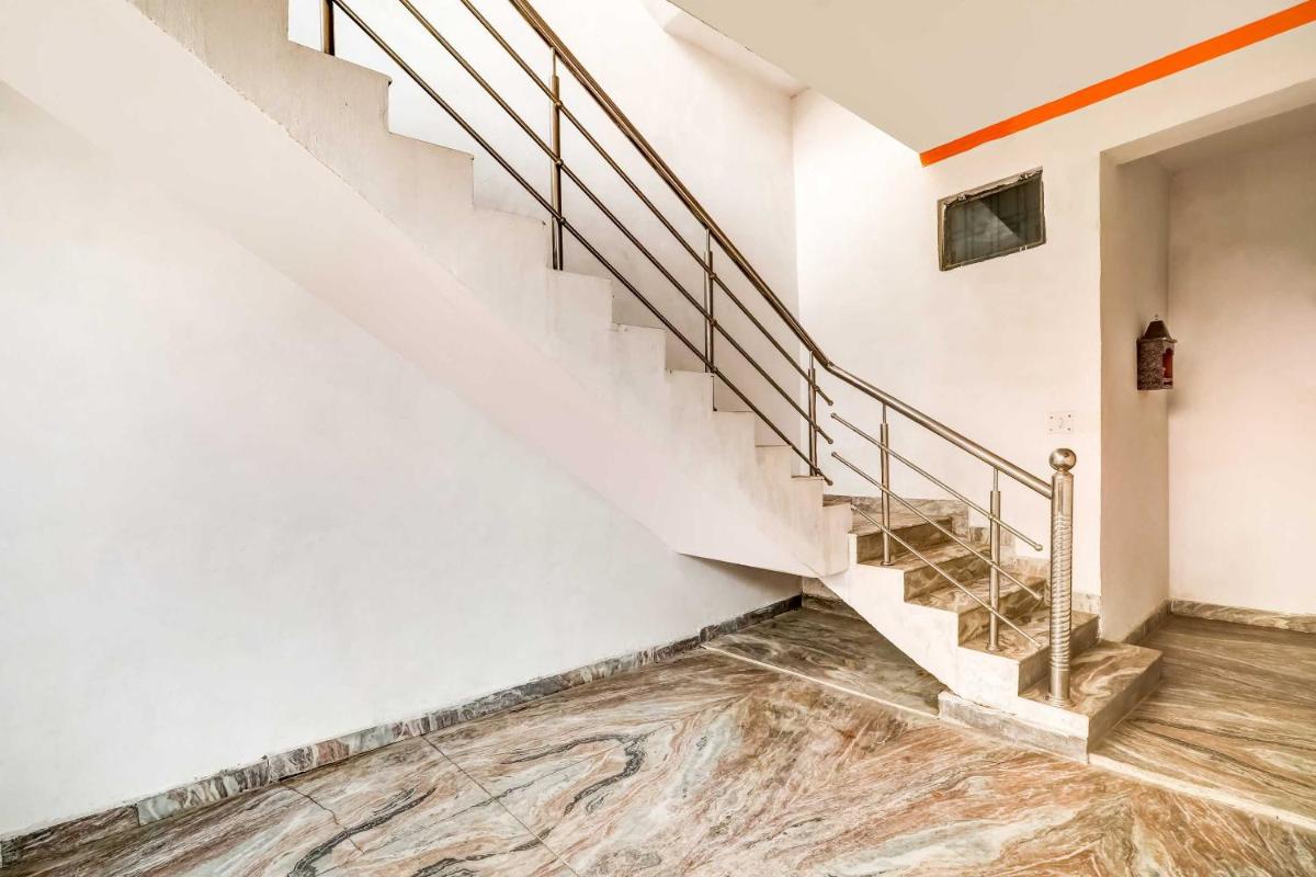 SPOT ON Ganpati Palace - Housity