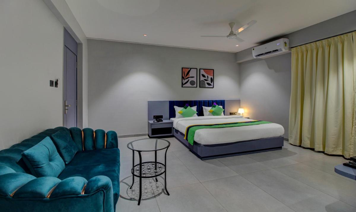 Comfort Inn Baner - Housity