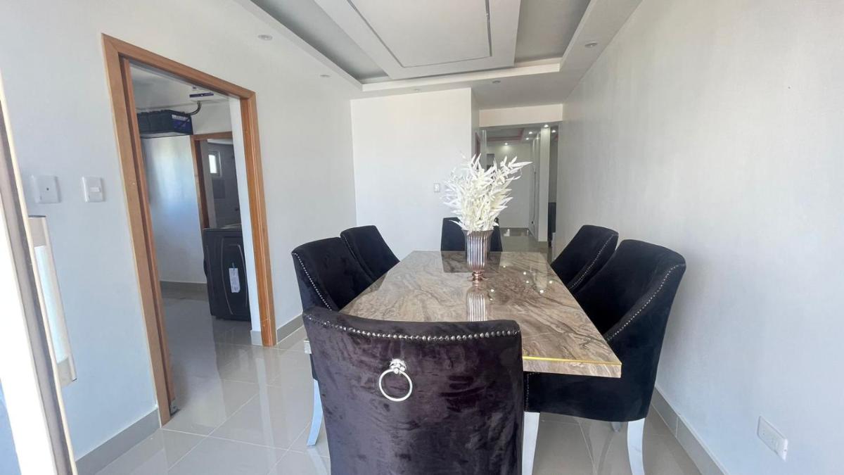 mirador del este apartamento a pocos minutos del aeropuerto de las americas - Housity