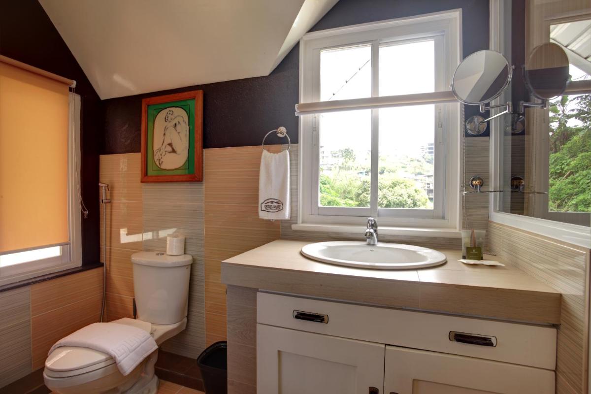 Suitetrails - Guest Haven Chalet Baguio Bed and Breakfast