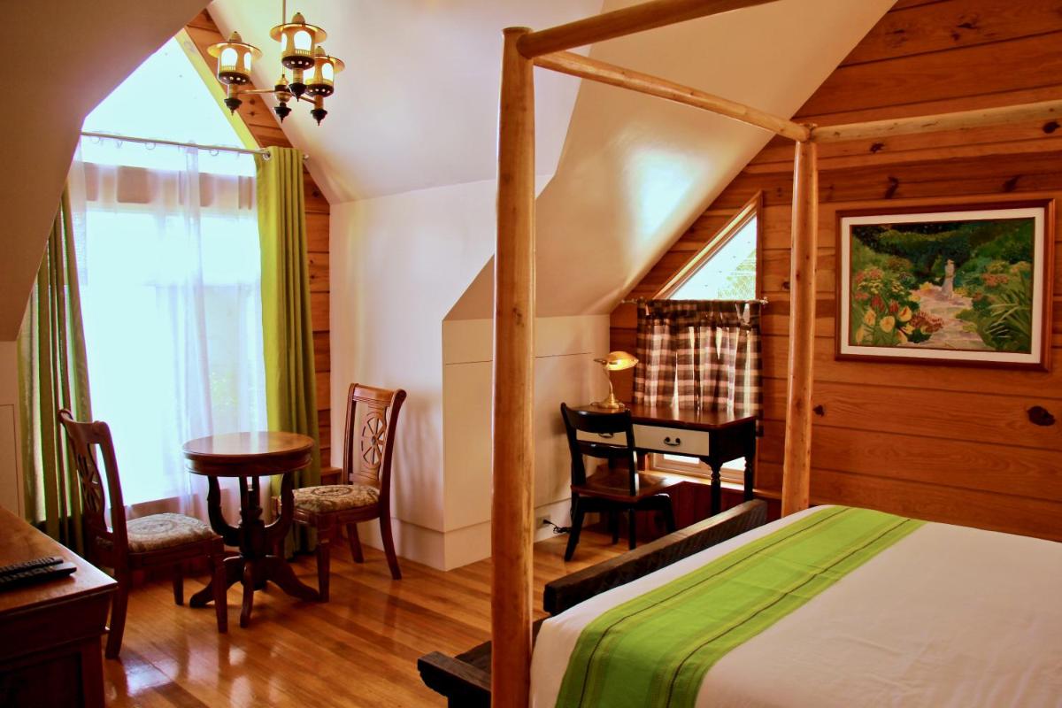 Suitetrails - Guest Haven Chalet Baguio Bed and Breakfast