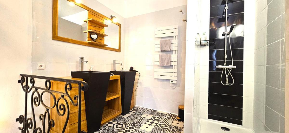 La Belle Maison - Housity