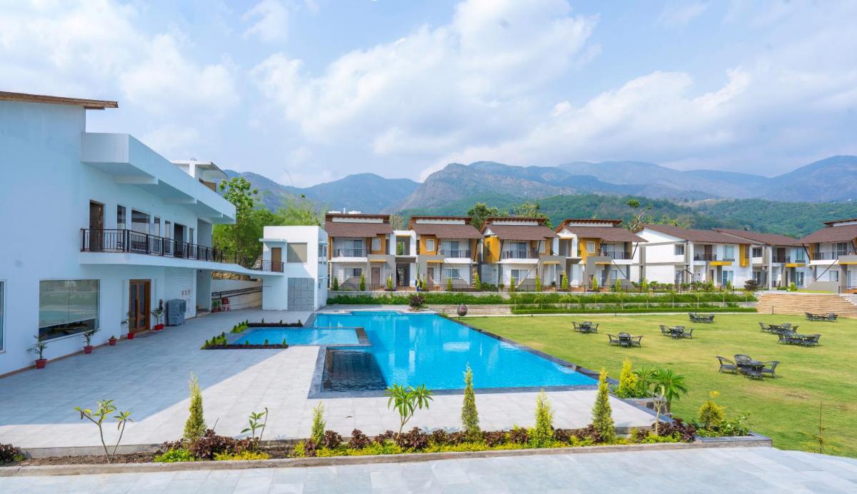 Suitetrails - Evara Spa & Resort